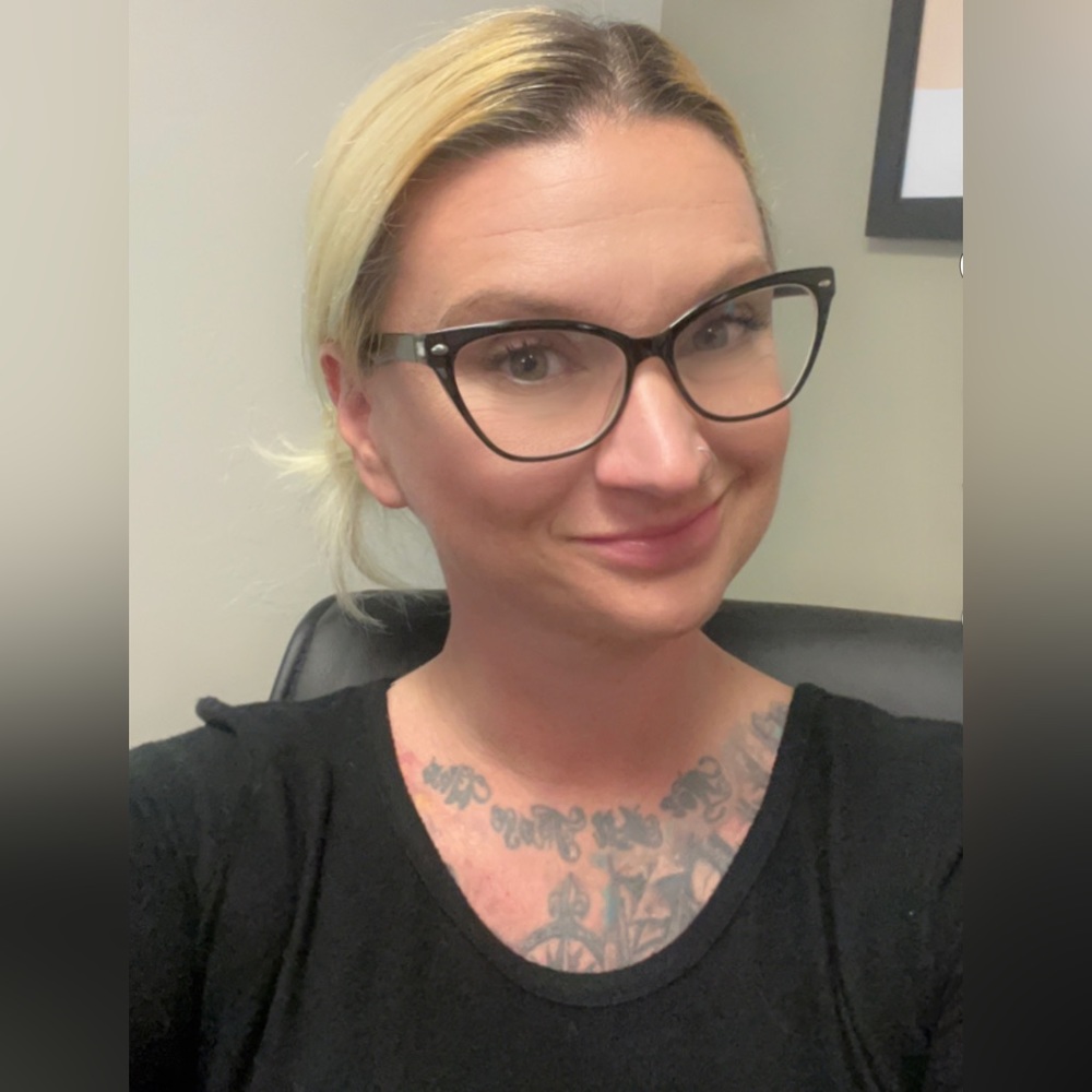 Meet your Posher, Amy
